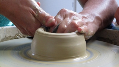 Laboratorio lavorazione ceramica